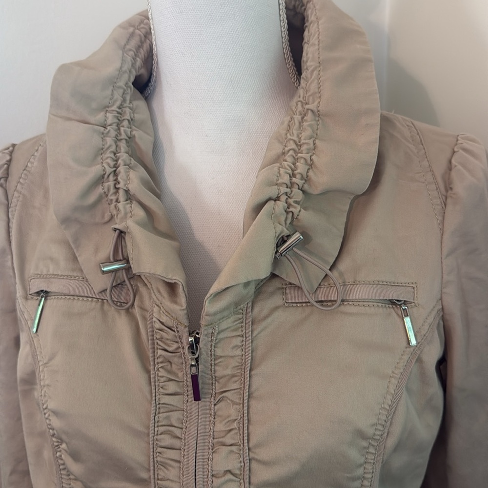 White House Black Market Women's Tan Bomber Jacket Size 2 - Picture 2 of 14